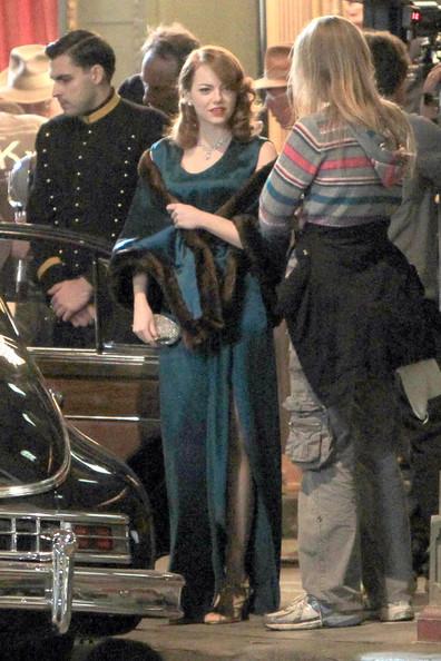 Emma Stone y Sean Penn en el set de Gangster Squad