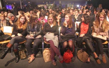 Femmes de Paris, by Juan Pedro Quiñonero