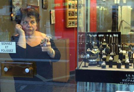 Femmes de Paris, by Juan Pedro Quiñonero