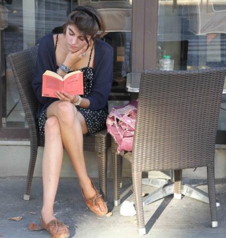 Femmes de Paris, by Juan Pedro Quiñonero