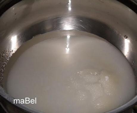 Pan de cádiz ( mazapán con frutas)