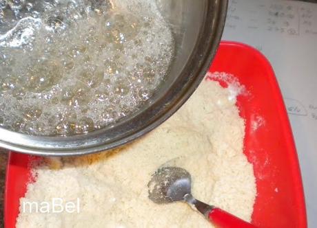 Pan de cádiz ( mazapán con frutas)