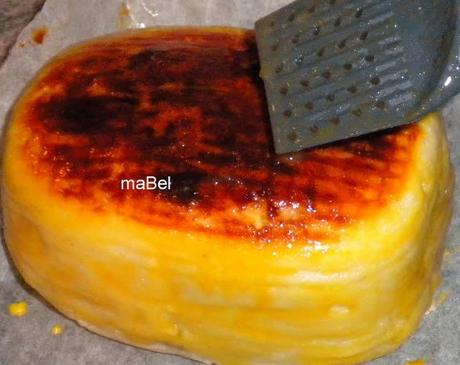 Pan de cádiz ( mazapán con frutas)