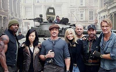 Fotos de Stallone, Norris y Lundgren en el rodaje de 'The Expendables 2'