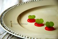 Tassa de pollo con Tfaha caramelizada y compota