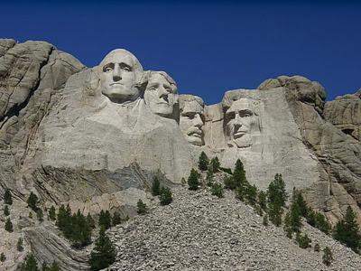 Mount Rushmore y sus efigies pétreas