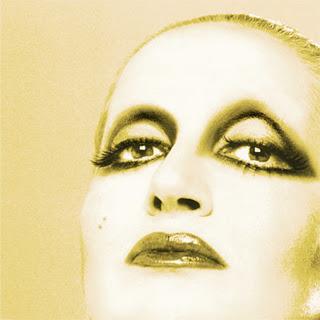 Grandes canciones, grandes looks: Parole, de Mina