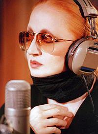 Grandes canciones, grandes looks: Parole, de Mina