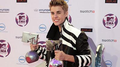 Lady Gaga arrasó  en los premios MTV Europa