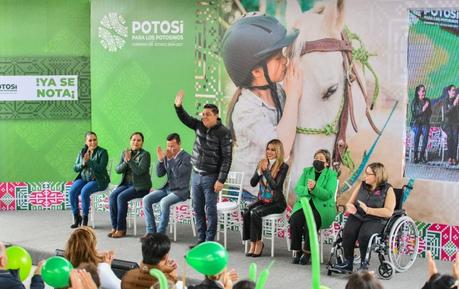 Ricardo Gallardo inaugura el nuevo Centro Estatal de Equinoterapia del DIF