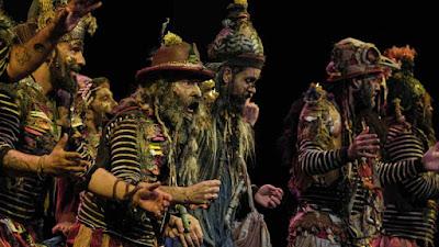 Cómo disfrutar del Carnaval de Cádiz sin morir en el intento. Cómo disfrutar del Carnaval de Cádiz sin morir en el intento.