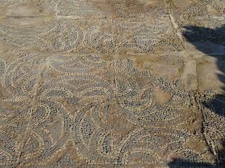 Imagen del mes: mosaicos de la domus suburbana de El Pomar, en Jerez de los Caballeros