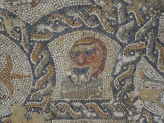 Imagen del mes: mosaicos de la domus suburbana de El Pomar, en Jerez de los Caballeros