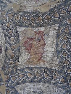 Imagen del mes: mosaicos de la domus suburbana de El Pomar, en Jerez de los Caballeros