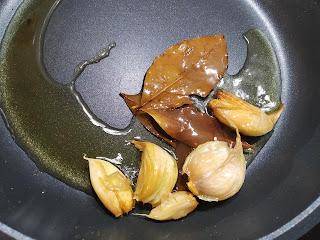 MEJILLONES EN ESCABECHE