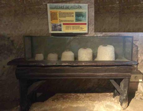 Reloj y ponderales en Alcañiz