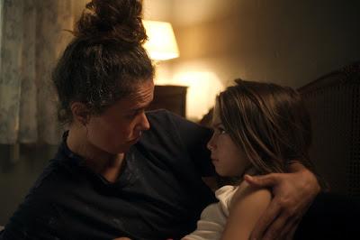 20.000 ESPECIES DE ABEJAS (España, 2023) Vida Normal, Drama, Social 20.000 ESPECIES DE ABEJAS (España, 2023) Vida Normal, Drama, Social