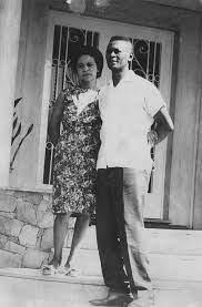 images (5) Edson Arantes do Nascimento - Pelé