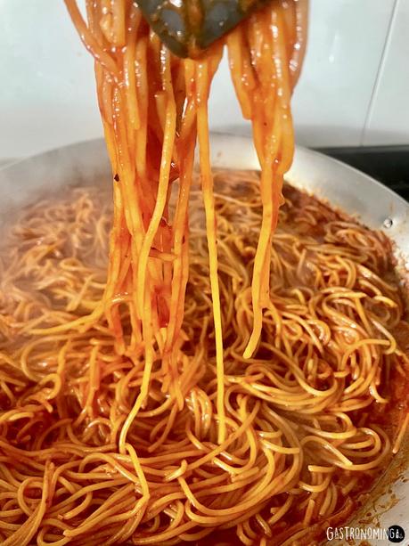 Spaghetti all’assassina, comida de matadores Spaghetti all’assassina, comida de matadores