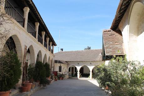 15 mejores cosas para hacer en Paphos (Chipre) Monasterio Chrysorrogiatissa