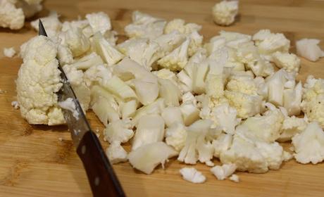 Tortilla de coliflor con cebolla