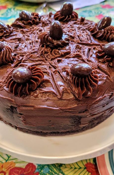 Tarta de chocolate con frosting de ganache de chocolate