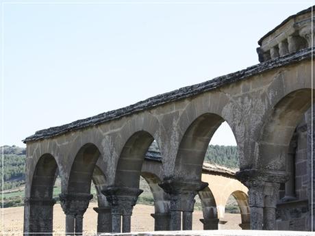 Edén en Eunate, Navarra