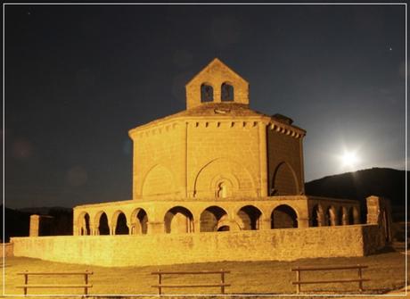Edén en Eunate, Navarra