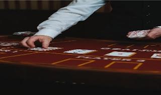 Juegos y trucos de póquer para disfrutar estas fiestas