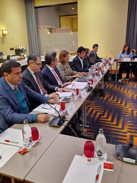 ASIET convocó al conjunto del Ecosistema Digital de América Latina a trabajar en un ‘Compact Digital’ para ampliar el acceso y uso de la conectividad Compact Digital - Reunión en Barcelona (4)