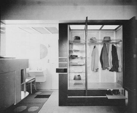 Los muebles de la sala de estar