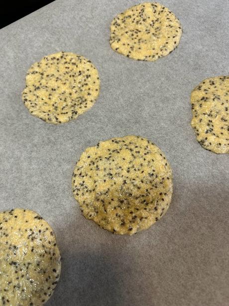 Galletas de coco, chía y chocolate blanco - Sin lácteos y sin gluten Galletas de coco, chía y chocolate blanco - Sin lácteos y sin gluten