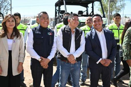 Ricardo Gallardo entrega modernas unidades y equipo a Protección Civil Estatal