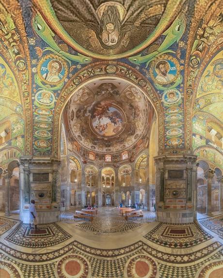 Il Venerdí di Photosatriani N. 408