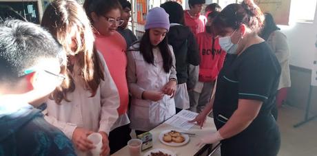 Adolescentes de Piedra del Águila crearon su propio recetario de viandas