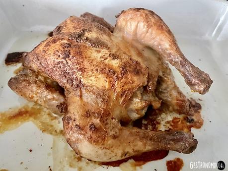 Coquelet asado con mostaza Dijon (sous vide) Coquelet asado con mostaza Dijon (sous vide)