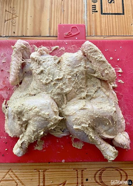 Coquelet asado con mostaza Dijon (sous vide) Coquelet asado con mostaza Dijon (sous vide)