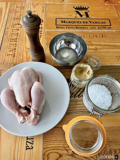 Coquelet asado con mostaza Dijon (sous vide) Coquelet asado con mostaza Dijon (sous vide)