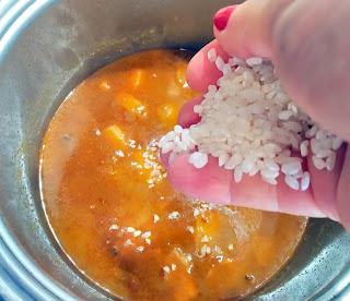 GUISO DE HABAS CON CHOCOS Y ARROZ