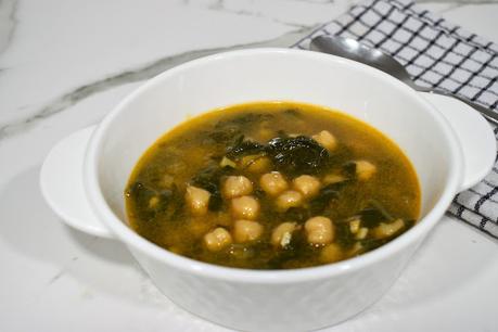 Garbanzos con espinacas
