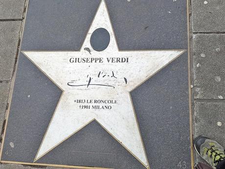 Estrella de Verdi en el paseo de la fama de Viena.