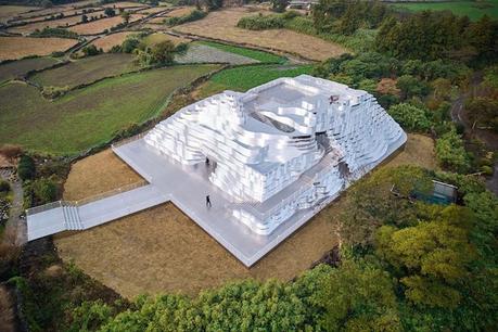 The Imagined Landscapes, Burberry, Corea del Sur