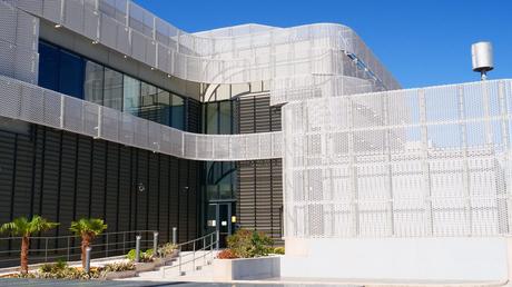 Nabiax maximiza la fiabilidad y disponibilidad de la energía en su centro de datos ADC2, con software y servicios de Schneider Electric Nabiax maximiza la fiabilidad y disponibilidad de la energía en su centro de datos ADC2, con software y servicios de Schneider Electric