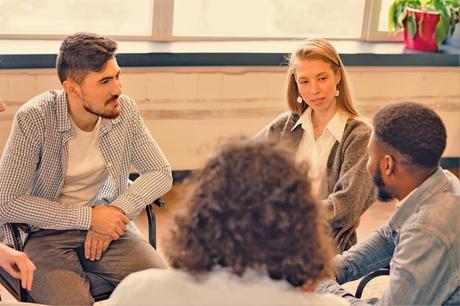 ejemplos del paralenguaje