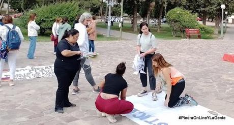 La Seccional de Aten  realizó la jornada del 8M en Piedra del Águila