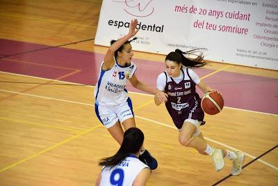 Galería de clics del Bàsquet Femení Sant Adrià-Vilabàsquet Viladecans (Liga Femenina 2)