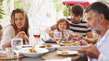 Se acerca el Día del Padre, y que mejor plan que salir a comer fuera Se acerca el Día del Padre, y que mejor plan que salir a comer fuera