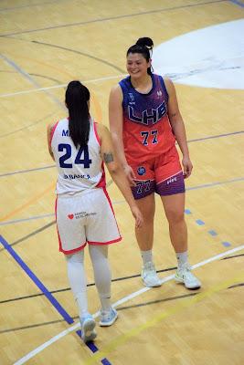 Galería de clics del Lima Horta Bàsquet-Uni Ferrol (Liga Femenina Challenge)