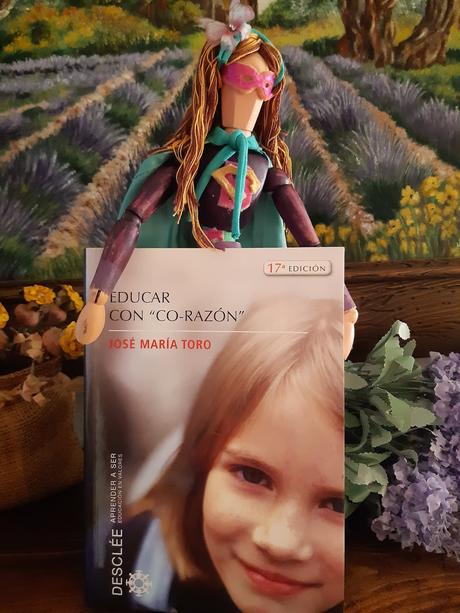 BIBLIOGRAFÍA ACTUALIZADA de José María Toro 2023. Editorial Desclée de Brouwer.