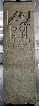 EL CABALLERO DE LA LEGIO VIIII HISPANIENSIS MARCO EMILIO SOTERIA. LEGIONARIO DE OSCA A CALES. ESTELA FUNERARIA